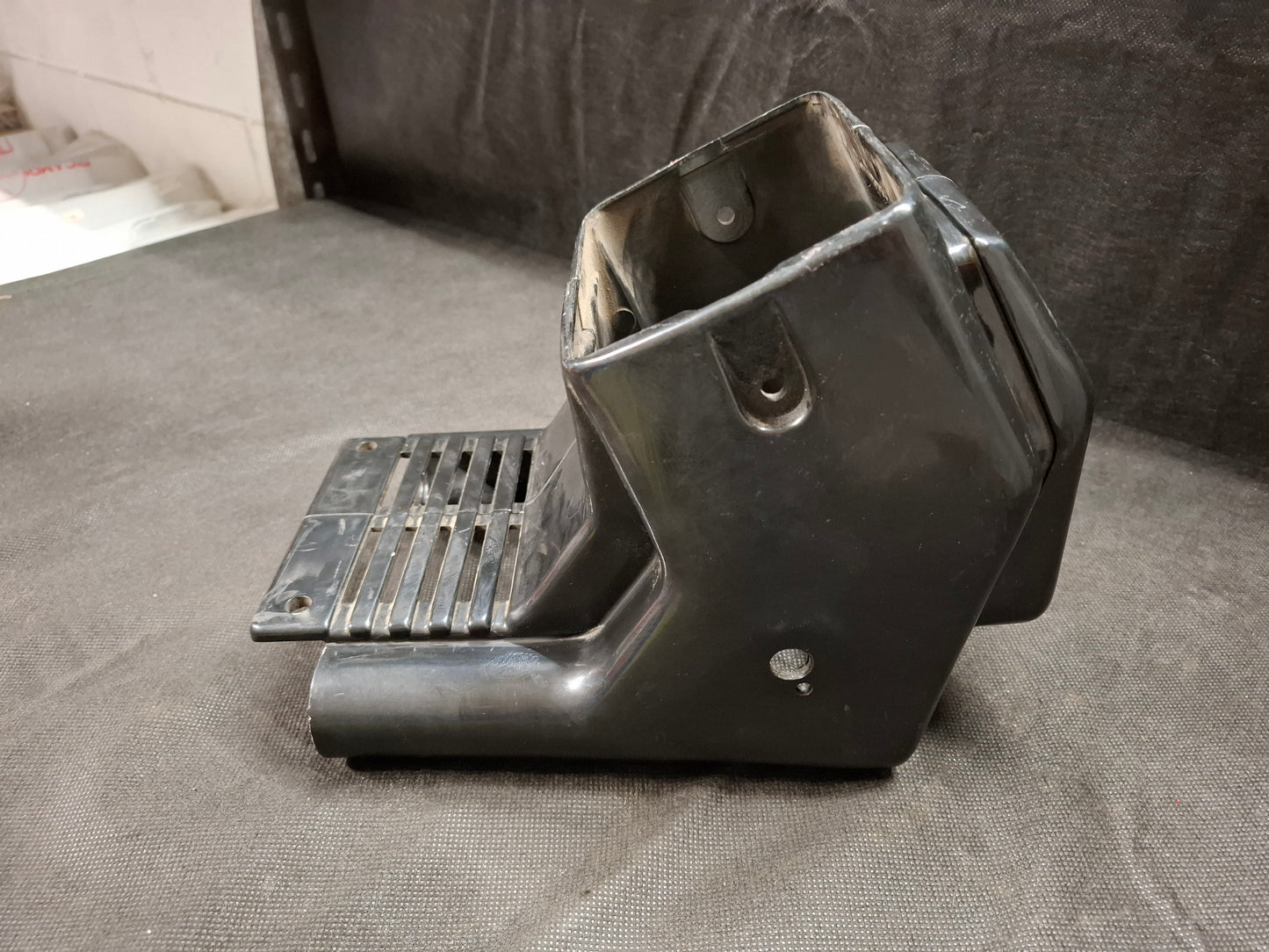 Mascherina portafaro anteriore per GARELLI TEAM (Nera)