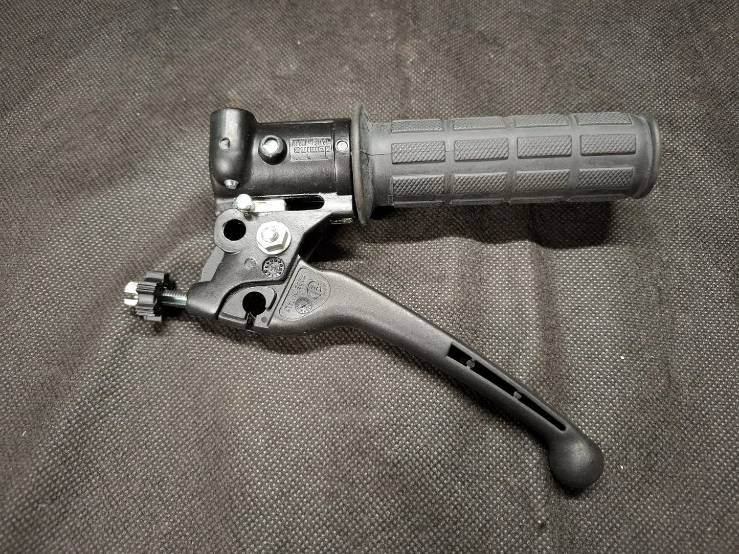 Comando gas Domino 3082.03 per GARELLI e MALAGUTI