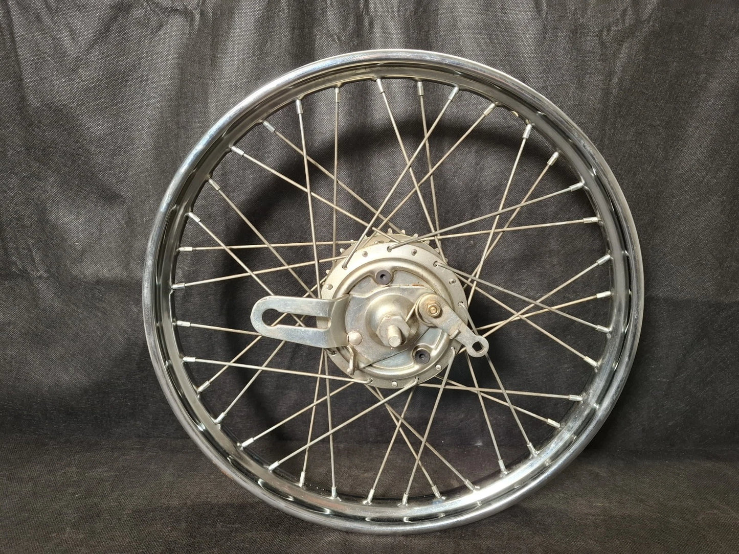 Cerchio posteriore originale AGRATI GARELLI 1.35x16 Pollici